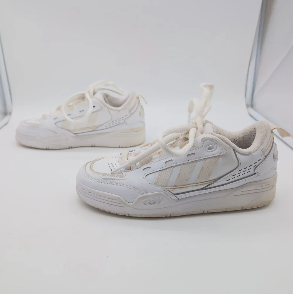 Adidas Adi2000 Sz 5.5 Classic Women's White Sneakers